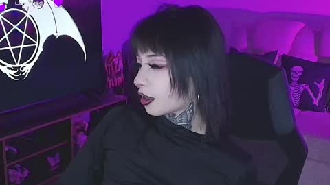 Snapshot of liaa_rodriguezz chatting on February 17, 2025, 10:03 pm Liaa  online show from February 17, 2025, 10:03 pm