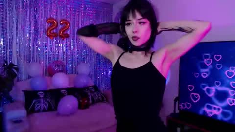 Snapshot of liaa_rodriguezz chatting on September 15, 2025, 9:37 pm Liaa  online show from September 15, 2025, 9:37 pm