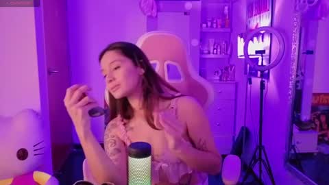Snapshot of liabutera chatting on June 12, 2026, 8:19 pm Lia Butera online show from June 12, 2026, 8:19 pm