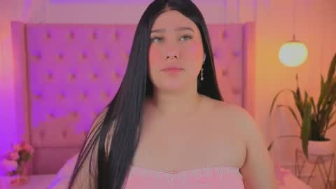 Lia Cox online show from May 10, 2026, 9:03 am