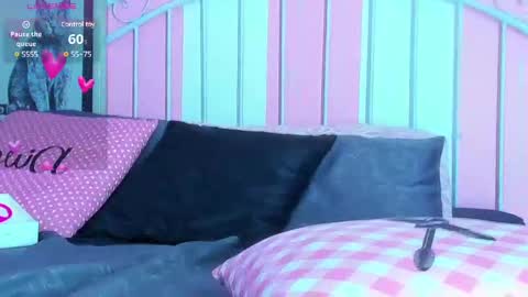 ---Liah--- online show from January 8, 2025, 9:23 pm