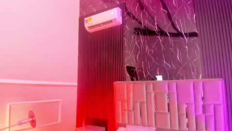 Liah Fontaine online show from October 26, 2025, 11:16 am