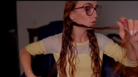 Snapshot of liahilton_ chatting on February 5, 2025, 2:48 pm lh6 9c online show from February 5, 2025, 2:48 pm