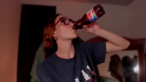 Snapshot of liahilton_ chatting on February 13, 2025, 3:14 pm lh6 9c online show from February 13, 2025, 3:14 pm