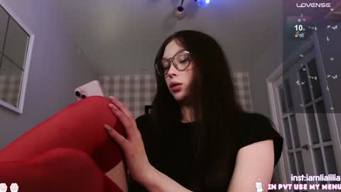 Snapshot of lialilia chatting on January 17, 2025, 11:49 am lialilia online show from January 17, 2025, 11:49 am