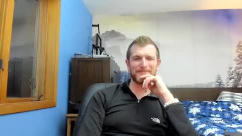 Liam online show from March 8, 2025, 1:28 am