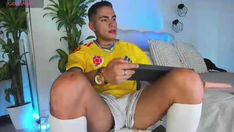 Snapshot of liam__cox chatting on June 17, 2026, 8:43 pm liam__cox online show from June 17, 2026, 8:43 pm