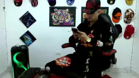 Andres online show from January 12, 2026, 10:37 pm