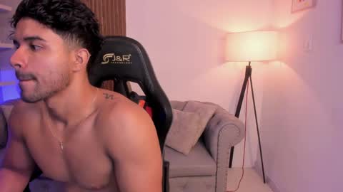 Snapshot of liam_colliins chatting on May 23, 2026, 11:58 am Liam Collins online show from May 23, 2026, 11:58 am
