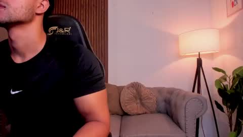 Snapshot of liam_colliins chatting on June 5, 2026, 12:00 pm Liam Collins online show from June 5, 2026, 12:00 pm