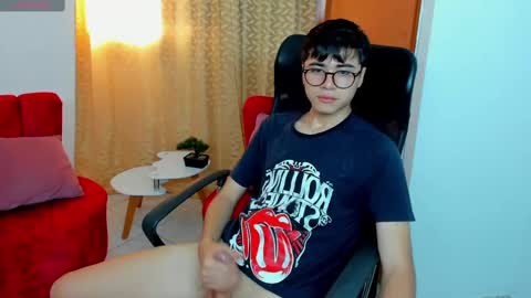 Snapshot of liam_orion chatting on March 7, 2025, 7:05 pm LIAM online show from March 7, 2025, 7:05 pm