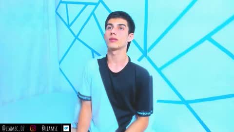 Snapshot of liam_scott77 chatting on October 23, 2025, 10:52 pm Liam scott77 online show from October 23, 2025, 10:52 pm