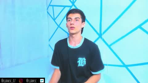 Snapshot of liam_scott77 chatting on October 24, 2025, 8:16 pm Liam scott77 online show from October 24, 2025, 8:16 pm