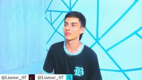 Snapshot of liam_scott77 chatting on November 6, 2025, 10:21 pm Liam scott77 online show from November 6, 2025, 10:21 pm