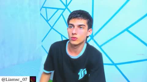 Snapshot of liam_scott77 chatting on November 17, 2025, 10:59 pm Liam scott77 online show from November 17, 2025, 10:59 pm