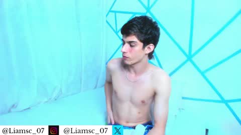 Liam scott77 online show from April 17, 2026, 1:08 am