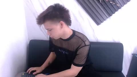 liam_york online show from March 3, 2026, 2:23 pm