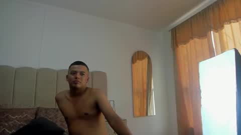 Snapshot of liamandjordan chatting on December 18, 2025, 8:26 pm LiamANDjordan online show from December 18, 2025, 8:26 pm