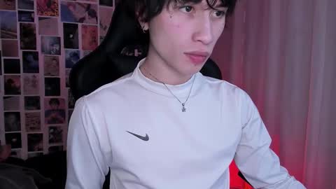 Snapshot of liamelf chatting on November 19, 2025, 5:07 am Liam online show from November 19, 2025, 5:07 am