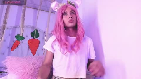 Snapshot of liamgrant_ chatting on April 2, 2026, 7:22 pm LIam online show from April 2, 2026, 7:22 pm