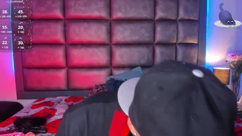 Liam  online show from December 1, 2024, 7:47 pm