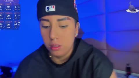 Liam  online show from December 16, 2024, 12:04 am