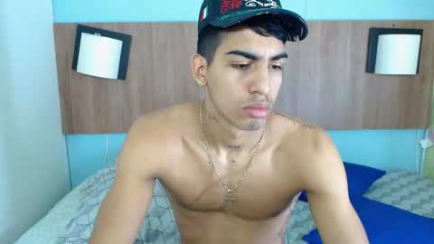 Snapshot of liamwyat chatting on November 28, 2025, 10:40 am L I A M online show from November 28, 2025, 10:40 am