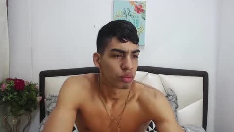 Snapshot of liamwyat chatting on December 5, 2025, 10:57 am L I A M online show from December 5, 2025, 10:57 am