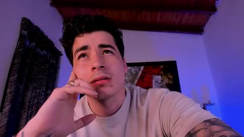 Snapshot of liamwyatt_ chatting on May 16, 2026, 3:25 am liamwyatt_ online show from May 16, 2026, 3:25 am