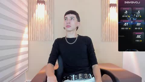 lian_cameron online show from February 10, 2026, 3:54 am