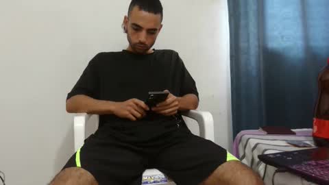 Snapshot of lian_mike203523 chatting on October 20, 2025, 3:12 pm lian_mike203523 online show from October 20, 2025, 3:12 pm