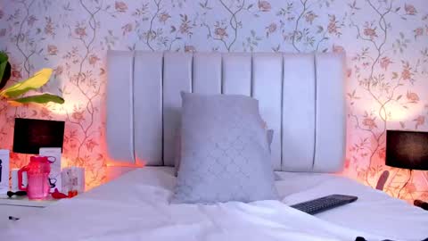 Mistress Liana  - Sir Asaf  online show from February 19, 2025, 2:33 am