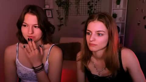Snapshot of liana_best chatting on June 24, 2026, 9:19 am Li online show from June 24, 2026, 9:19 am