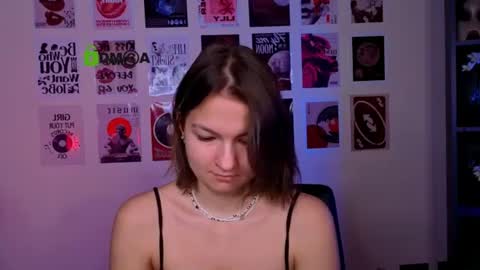 Snapshot of liana_best chatting on July 20, 2026, 9:23 am Li online show from July 20, 2026, 9:23 am