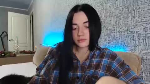 liana_diva online show from November 30, 2025, 8:24 pm