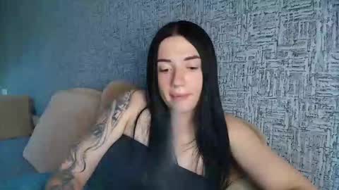 liana_diva online show from June 5, 2026, 10:32 am