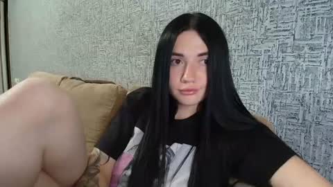 Snapshot of liana_diva chatting on June 19, 2026, 6:01 pm liana_diva online show from June 19, 2026, 6:01 pm