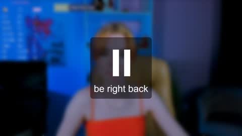 Snapshot of liana_kisses chatting on January 8, 2025, 1:42 am Little Liana  online show from January 8, 2025, 1:42 am