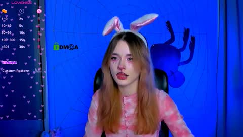 Snapshot of liana_kisses chatting on October 21, 2025, 7:47 pm Little Liana  online show from October 21, 2025, 7:47 pm