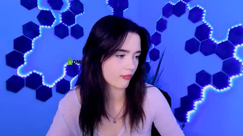 Little Liana  online show from March 14, 2026, 8:25 pm