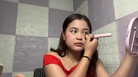 Hazel online show from March 14, 2026, 2:33 pm