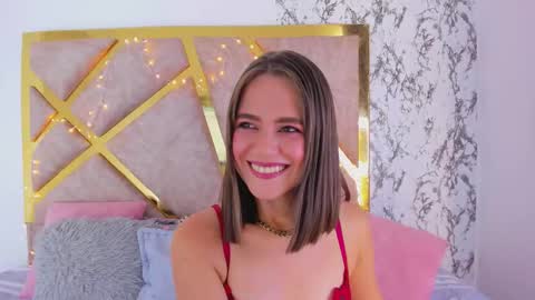 Snapshot of liaruso chatting on February 13, 2026, 4:03 pm liaross online show from February 13, 2026, 4:03 pm