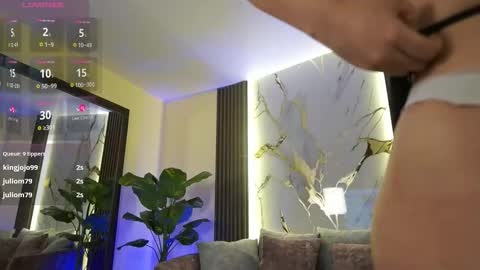 Snapshot of liawheeler chatting on December 13, 2025, 7:53 pm liawheeler online show from December 13, 2025, 7:53 pm