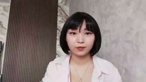 Molly online show from May 16, 2026, 1:32 pm