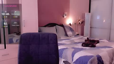 Libby online show from September 27, 2025, 11:04 am