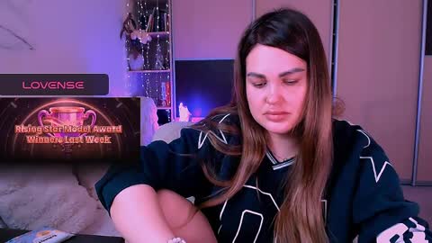 libra_mia online show from March 31, 2026, 6:47 am