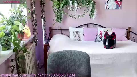 Snapshot of lick_it_up_big_boy chatting on May 3, 2026, 12:33 pm Welcome guys in my room Im Claire online show from May 3, 2026, 12:33 pm