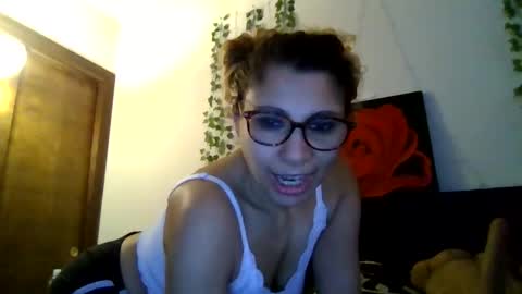 lickablemiami online show from December 3, 2025, 2:59 pm