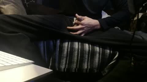 lickurlipz1 online show from December 2, 2025, 8:52 am