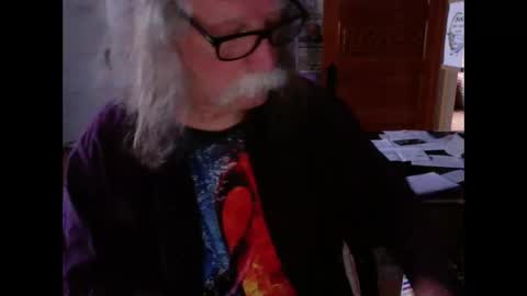 Snapshot of lickyouryoni chatting on May 25, 2026, 3:23 am LickYourYoni online show from May 25, 2026, 3:23 am